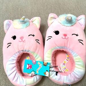 New Squishmallows Slippers Girl Size 4-5 Pink Sabrina Caticorn Unicorn Cat Plush